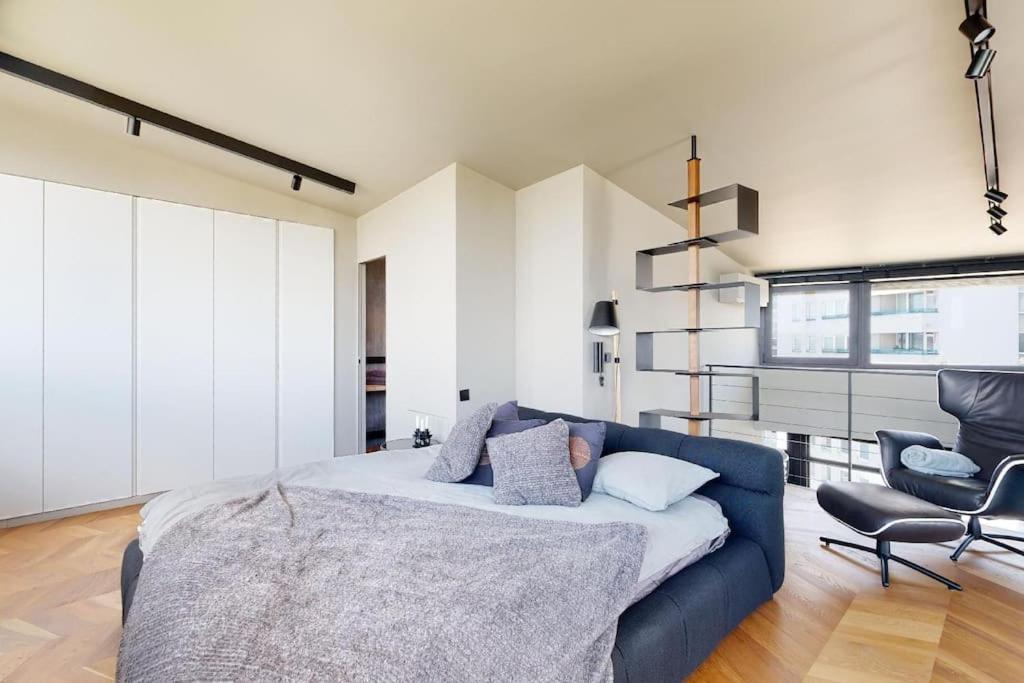 Апартаменты Stylovy Loft S Ohromnou Terasou Братислава Экстерьер фото